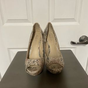 Women Aldo heels